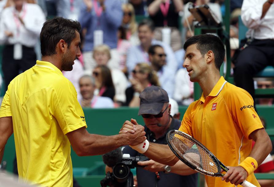 Nel terzo quarto di finale Novak Djokovic schianta il croato Marin Cilic con un secco 6-0 6-3 (Reuters)